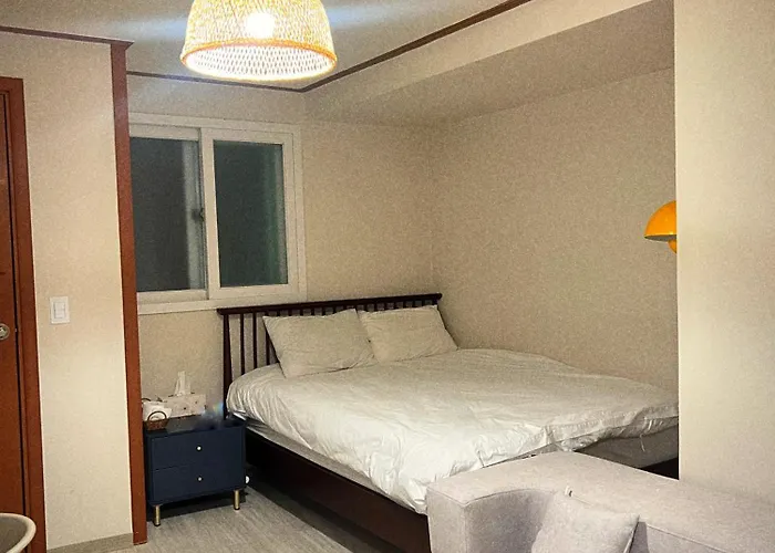 Jnineguesthouse 3*