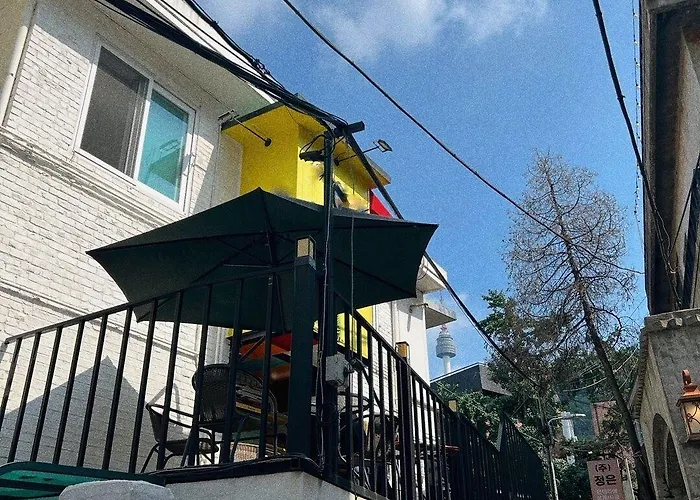 Jnineguesthouse
